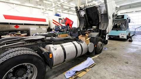 Illinois Valley Truck Repair Inc